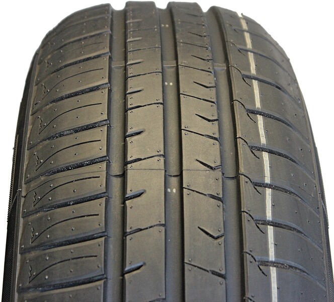 Firemax FM601 275/40R19 105Y