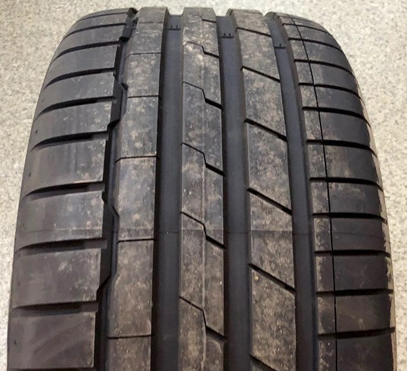 Hankook Ventus S1 evo3 SUV K127A 255/50R19 107W (Run-Flat)