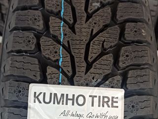 Kumho WinterCraft ice WI32 215/60R17 100T