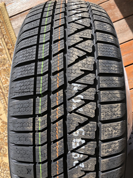 Kumho WinterCraft WS71 285/45R19 111V