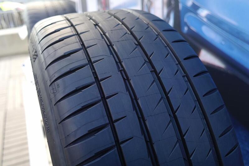 Michelin Pilot Sport 4 S 285/35R22 106Y