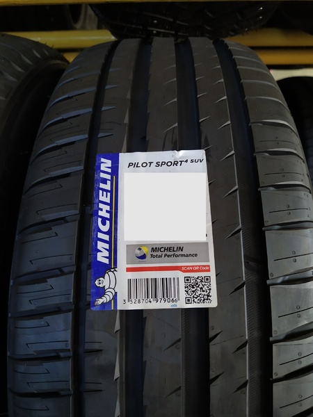 Michelin Pilot Sport 4 SUV 285/40R21 109Y
