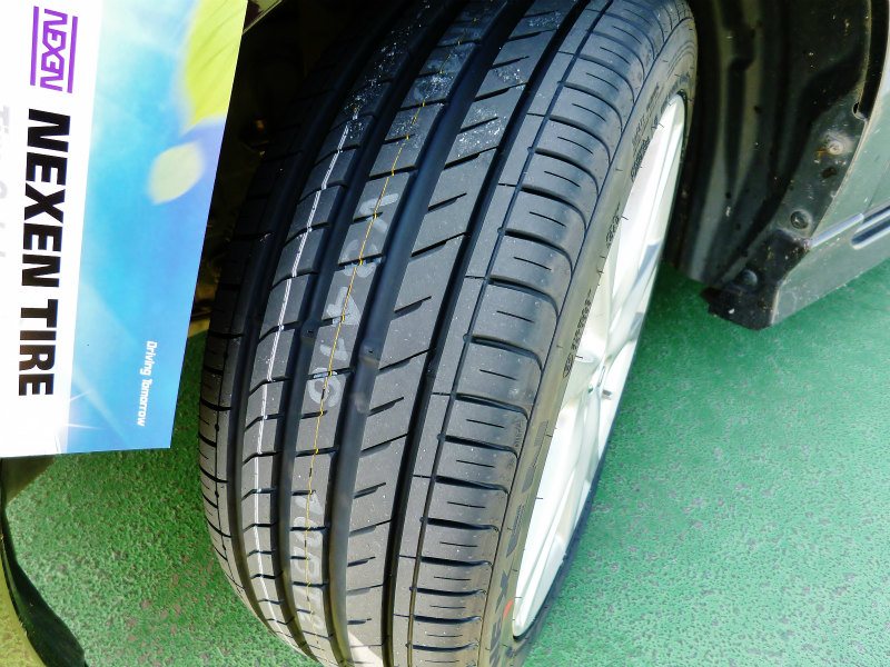 Nexen N'Fera SU1 225/40R19 93Y