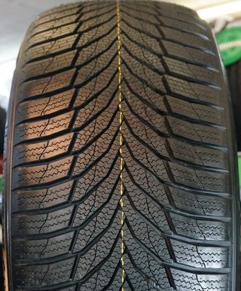 Nexen WinGuard Sport 2 215/50R17 95V