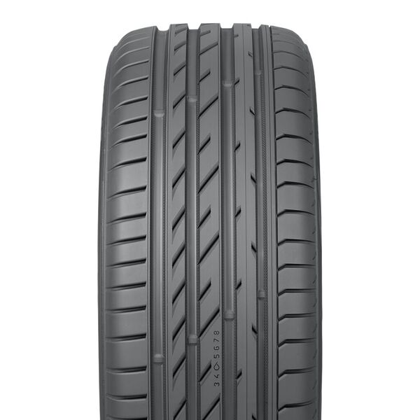 Ikon Tyres Character Ultra 225/55R17 101W
