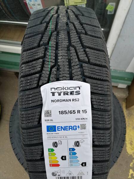 Ikon Character Snow 2 205/55R16 94R