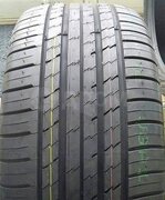 Tracmax X-Privilo RS01+ 305/40R20 112Y