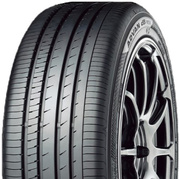Yokohama Advan dB V553 215/45R18 93W